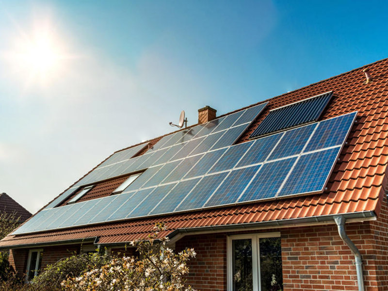 Photovoltaikmodul auf dem Dach